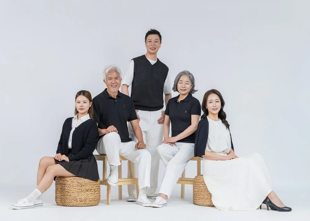 포항 대가족사진 — 3대가 한 프레임에 담는 준비 사진